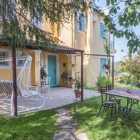 Villa Eythimia Sinarádes Exteriör bild