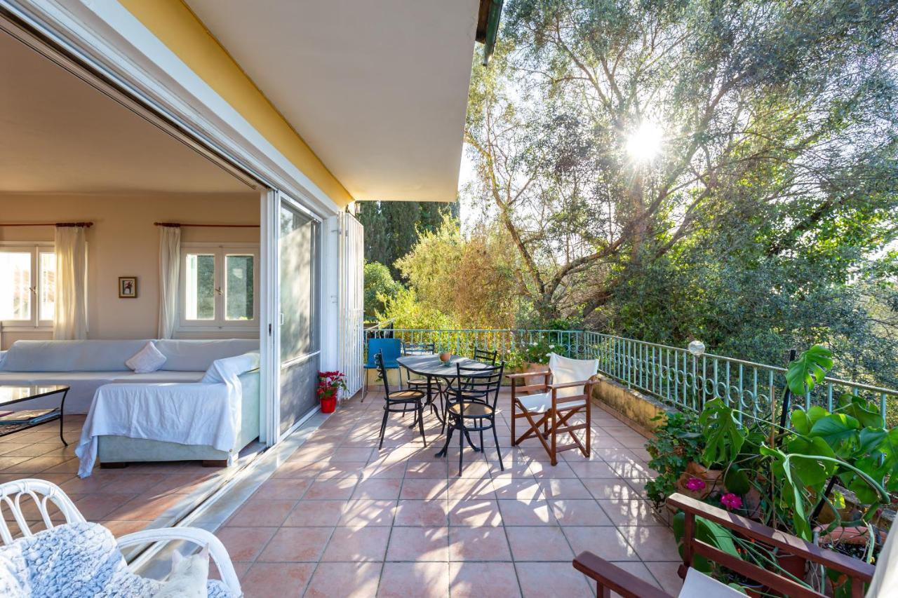 Villa Eythimia Sinarádes Exteriör bild